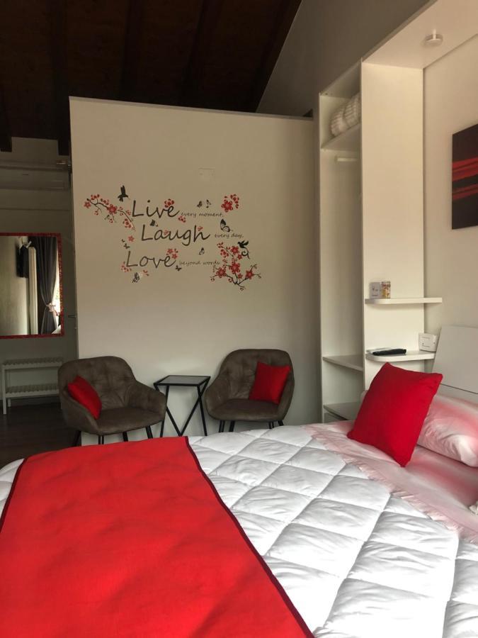 كورتي فرانكا La Terrazza Sulle Vigne B&B المظهر الخارجي الصورة
