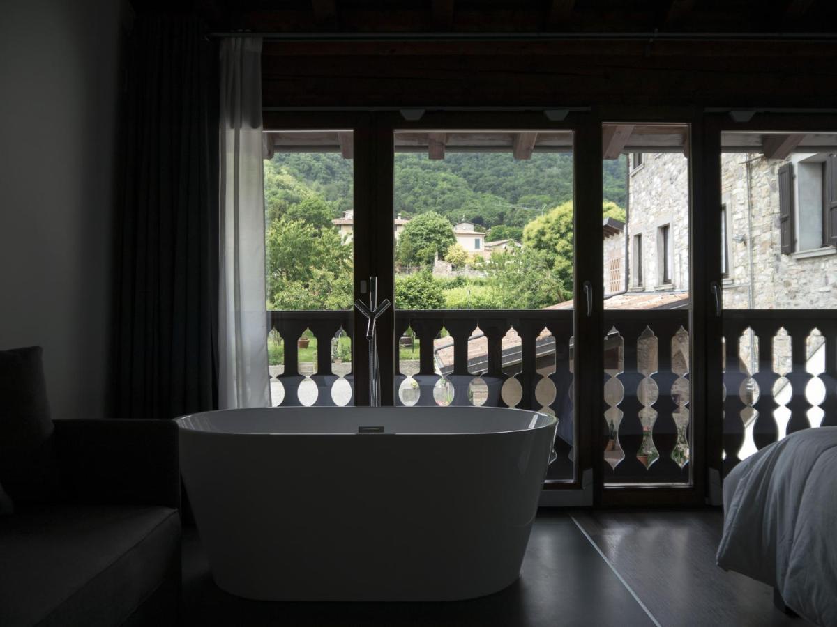 كورتي فرانكا La Terrazza Sulle Vigne B&B المظهر الخارجي الصورة