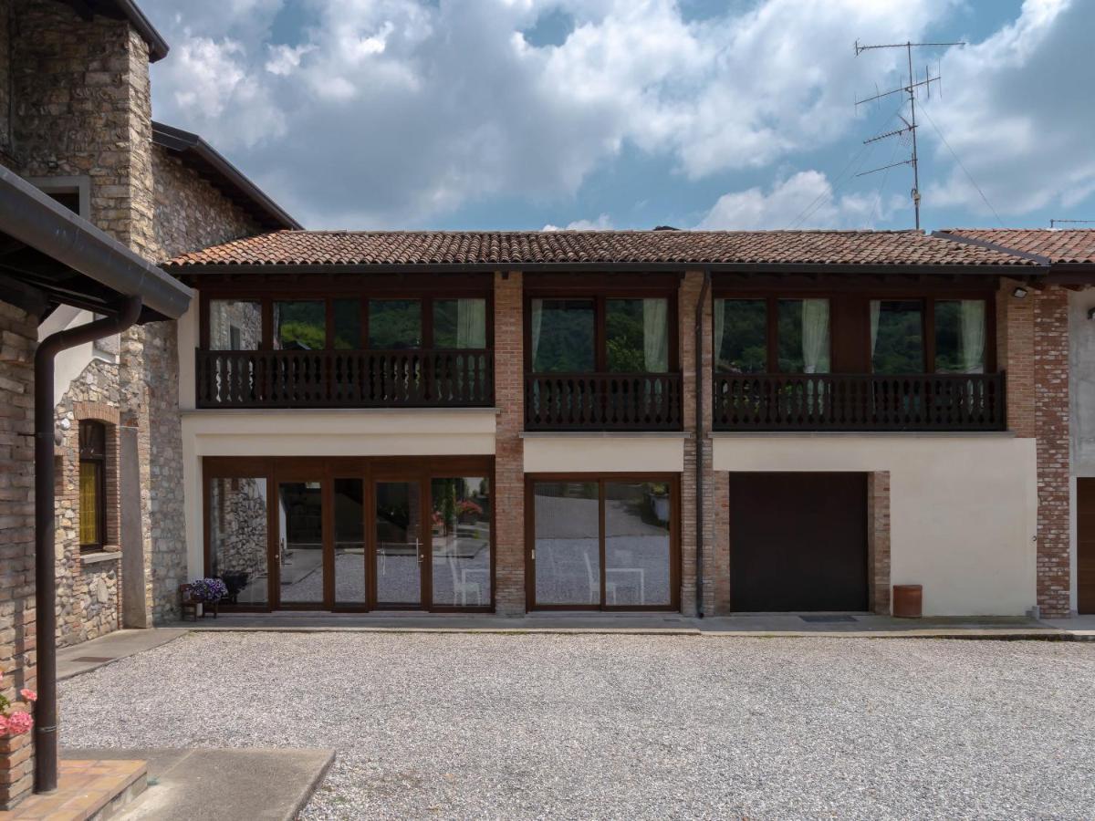 كورتي فرانكا La Terrazza Sulle Vigne B&B المظهر الخارجي الصورة