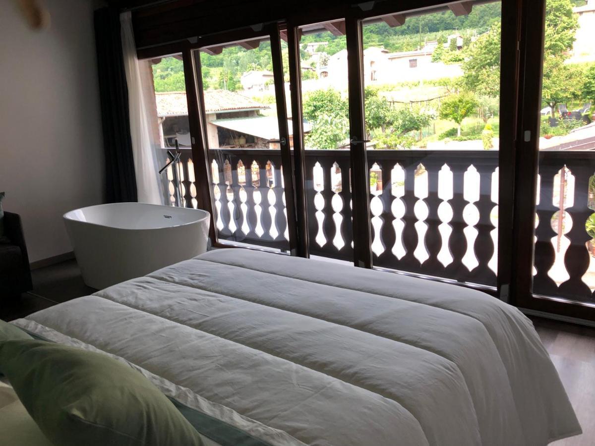 كورتي فرانكا La Terrazza Sulle Vigne B&B المظهر الخارجي الصورة