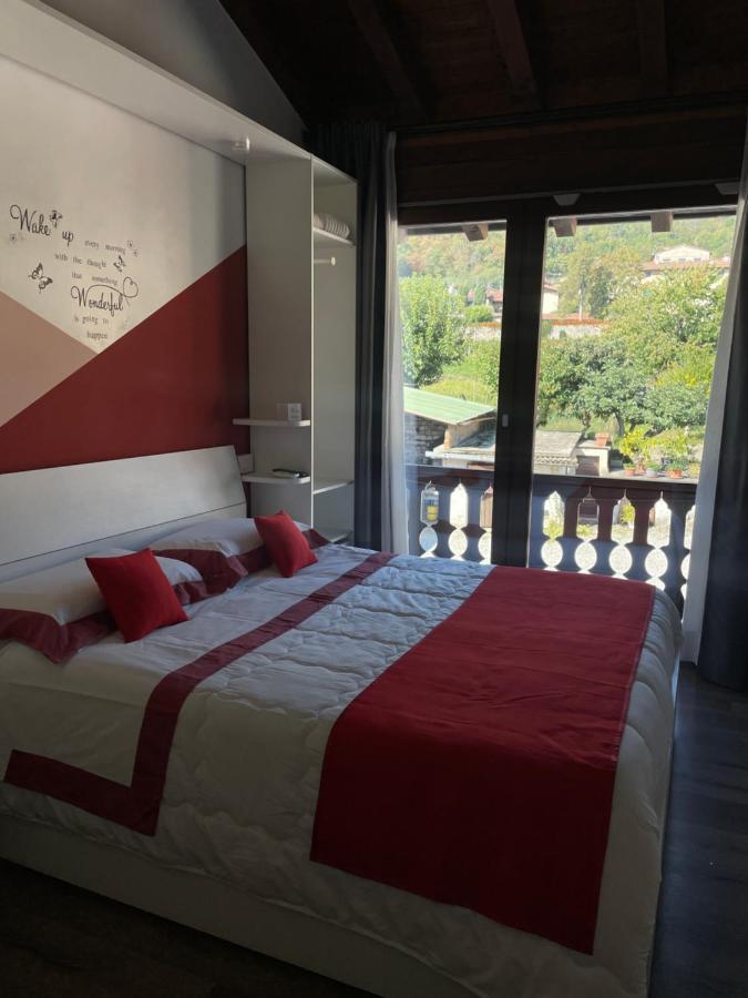 كورتي فرانكا La Terrazza Sulle Vigne B&B المظهر الخارجي الصورة