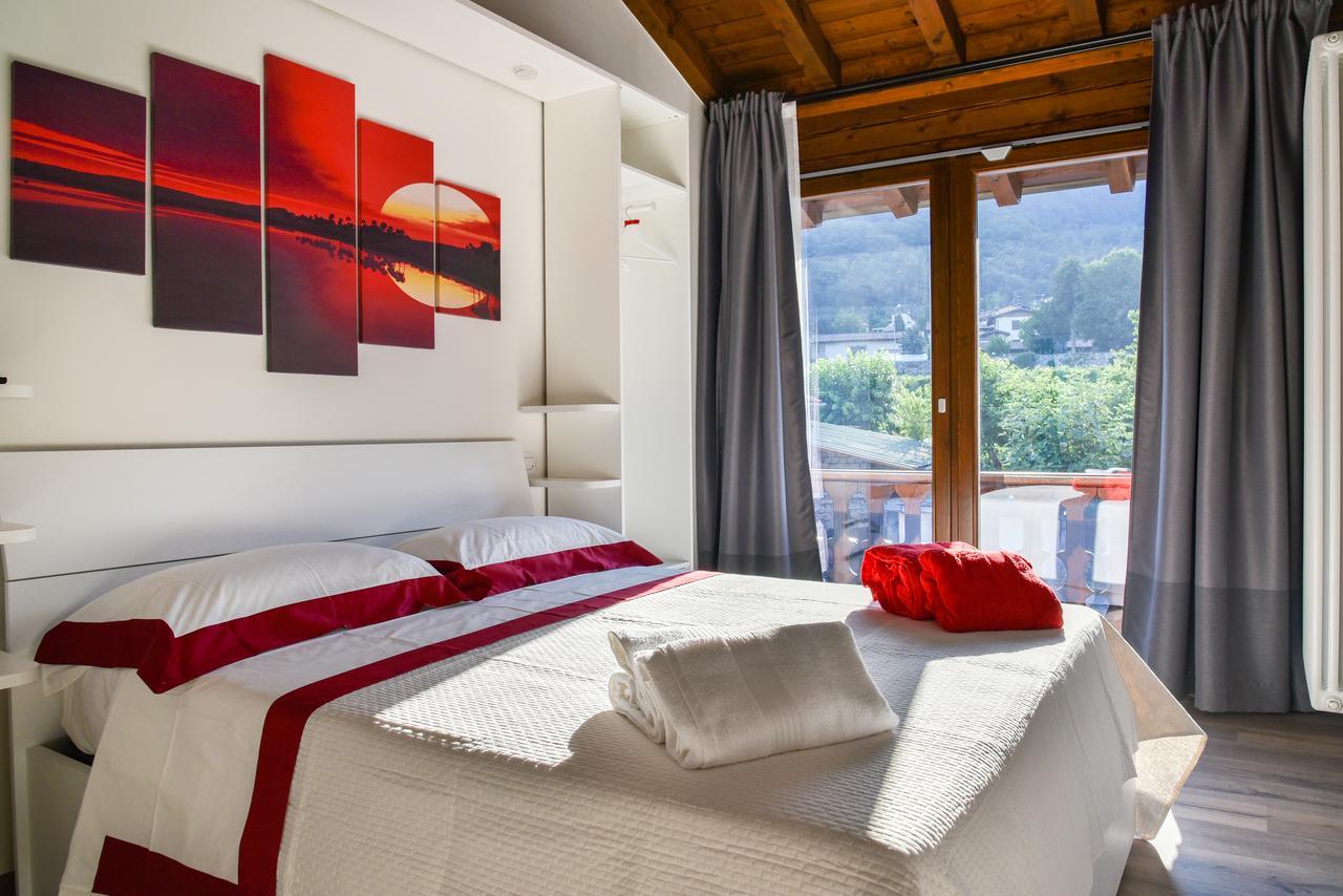 كورتي فرانكا La Terrazza Sulle Vigne B&B المظهر الخارجي الصورة